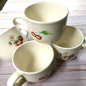 Set of 4 Pfalzgraff tea cups